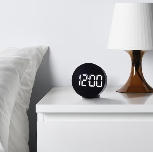 PLUGGET Phlookkiat Alarm Clock - Image 2